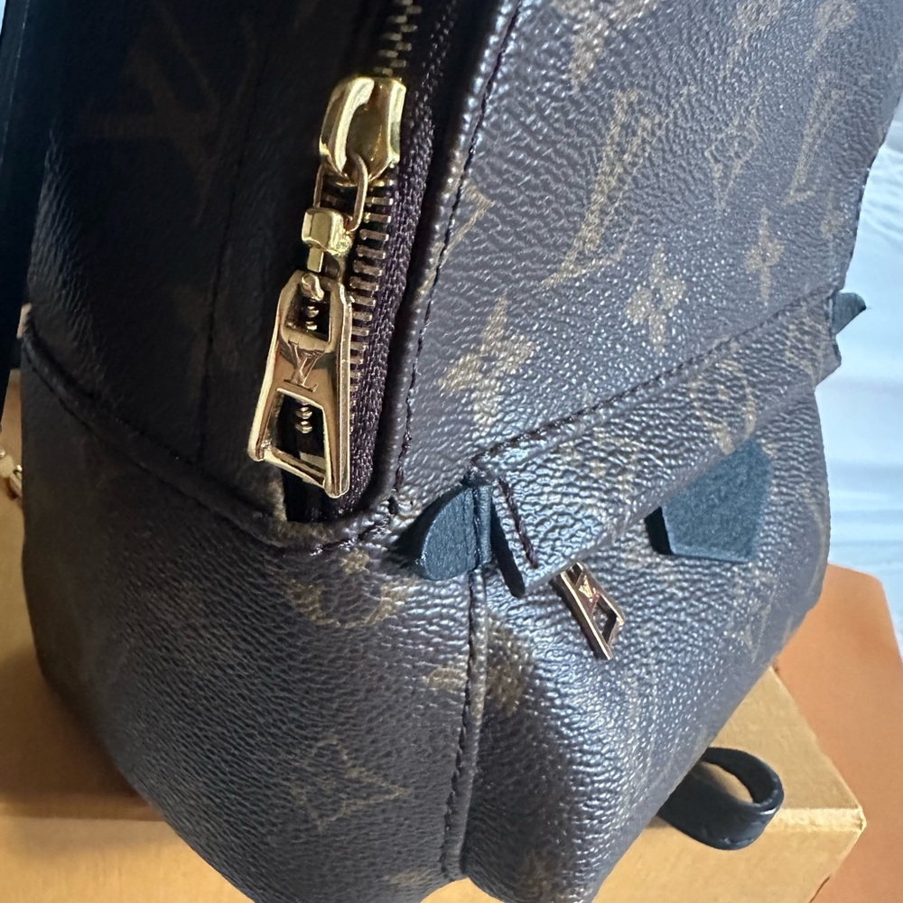 Louis Vuitton Palm Springs mini backpack - Picture 7 of 7